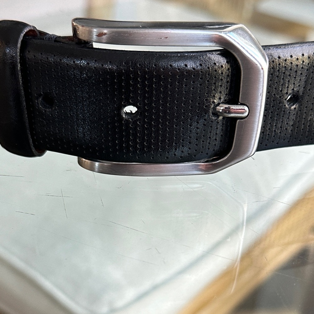 Johnston & Murphy Black And Brown Leather Belt - image 4